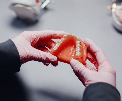 7 Reasons Patients Choose Partial Denture Instead of Full Denture